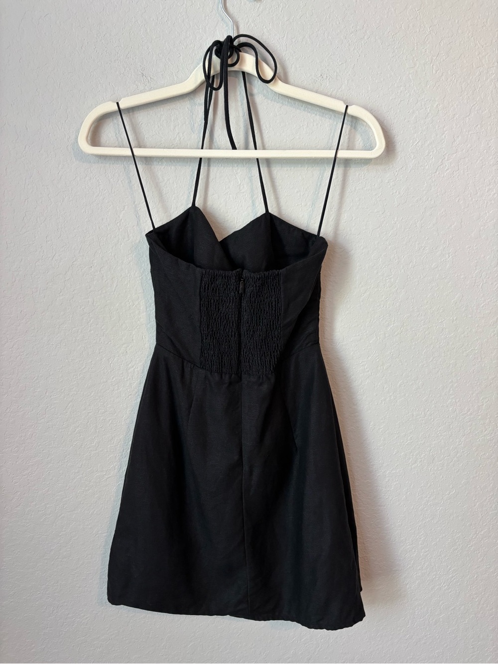 Aritzia Wilfred Credenza Black Halter Linen Blend Mini Dress Tie Neck Size 0 - Picture 4 of 6